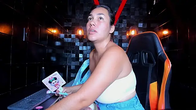 Snapshot of SammyEvanns_ chatting on March 19, 2026, 2:11 am SammyEvanns online show from March 19, 2026, 2:11 am