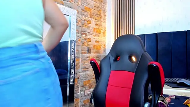 Snapshot of SammyEvanns_ chatting on April 16, 2026, 2:12 am SammyEvanns online show from April 16, 2026, 2:12 am