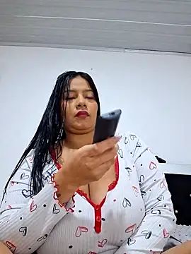 Snapshot of Megan_hugeboobs chatting on April 8, 2026, 12:50 pm Megan hugeboobs online show from April 8, 2026, 12:50 pm