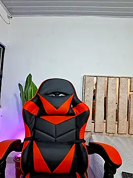 Snapshot of Megan_hugeboobs chatting on April 6, 2026, 1:12 pm Megan hugeboobs online show from April 6, 2026, 1:12 pm