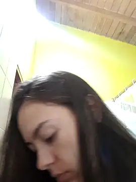 Snapshot of Isabelmotta_ chatting on April 15, 2026, 7:58 pm Isabelmotta online show from April 15, 2026, 7:58 pm