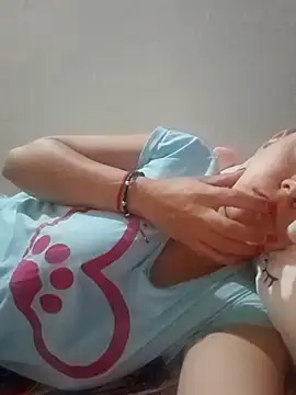 Snapshot of Isabelmotta_ chatting on March 29, 2026, 7:48 pm Isabelmotta online show from March 29, 2026, 7:48 pm