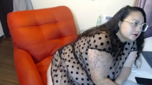 AvaRyd online show from April 18, 2026, 4:26 am