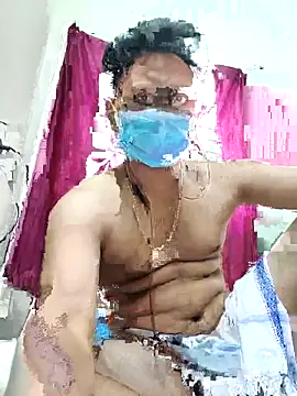 Stranger boy123 online show from April 15, 2026, 12:32 pm