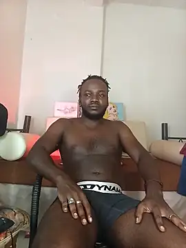 Snapshot of alfablackx chatting on April 15, 2026, 7:58 pm alfablackx online show from April 15, 2026, 7:58 pm