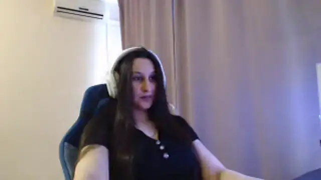 RiffedEye online show from March 25, 2026, 2:05 pm