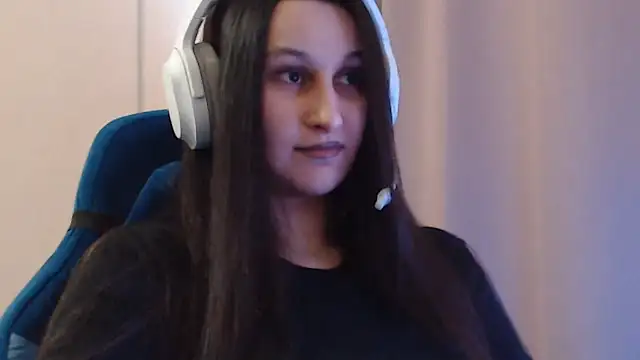 RiffedEye online show from April 10, 2026, 2:13 pm