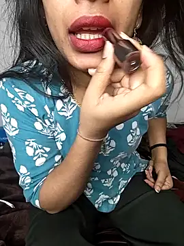 Ishika baby  online show from April 7, 2026, 1:02 pm