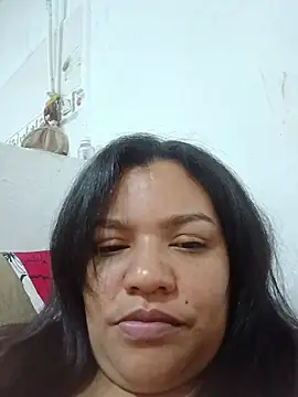 Lara Seduce online show from April 5, 2026, 8:32 am