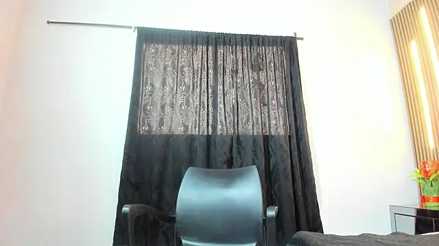 Snapshot of Lara_Seduce chatting on April 22, 2026, 7:31 pm Lara Seduce online show from April 22, 2026, 7:31 pm