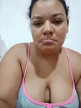 Snapshot of Lara_Seduce chatting on April 20, 2026, 6:27 am Lara Seduce online show from April 20, 2026, 6:27 am