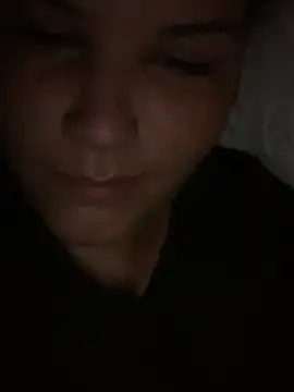 Snapshot of iamvaneg chatting on April 14, 2026, 9:25 am iamvaneg online show from April 14, 2026, 9:25 am