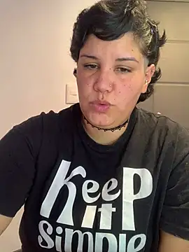 Snapshot of iamvaneg chatting on April 10, 2026, 6:26 pm iamvaneg online show from April 10, 2026, 6:26 pm