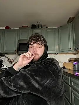 dommydom7177 online show from March 28, 2026, 12:33 am