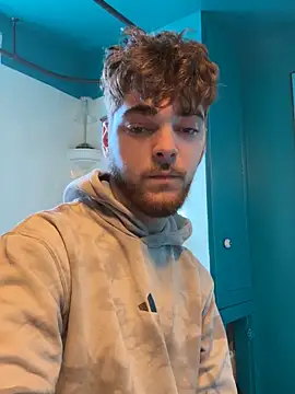 dommydom7177 online show from March 25, 2026, 5:56 pm