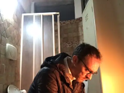 saber910 online show from April 19, 2026, 10:34 pm