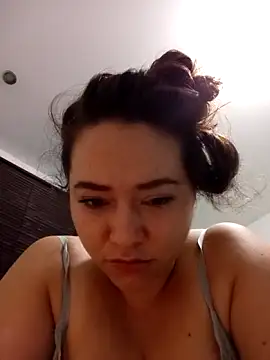 SabrinaVantress online show from April 11, 2026, 11:19 pm