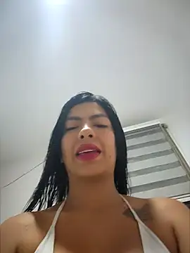 Snapshot of Noa_rousse01 chatting on April 12, 2026, 10:24 pm Noa rousse01 online show from April 12, 2026, 10:24 pm