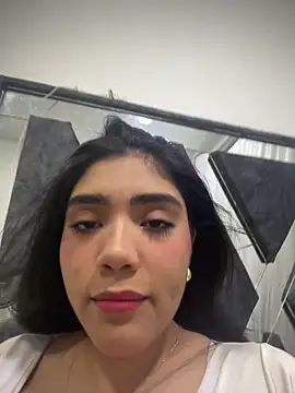 Snapshot of samatha_swet chatting on March 28, 2026, 2:23 am samatha swet online show from March 28, 2026, 2:23 am