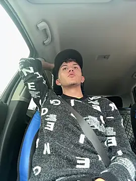 Snapshot of Mateo_savage chatting on March 24, 2026, 6:08 pm Mateo savage online show from March 24, 2026, 6:08 pm