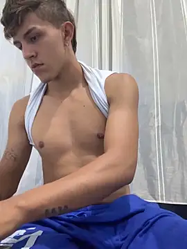 Snapshot of Mateo_savage chatting on April 1, 2026, 12:35 am Mateo savage online show from April 1, 2026, 12:35 am