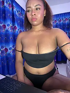 Kloe rousse01 online show from May 22, 2026, 8:01 am