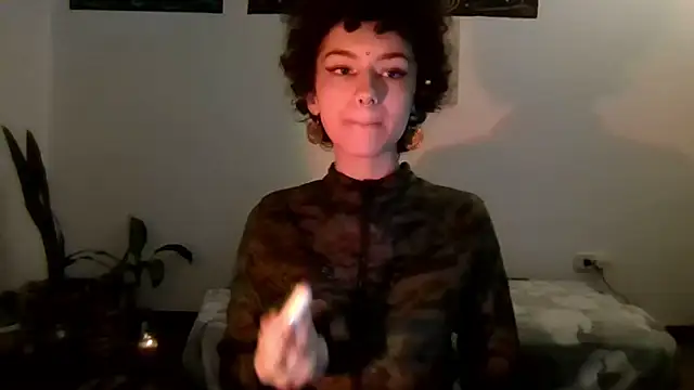 Snapshot of Tabitta_ chatting on May 25, 2026, 12:10 am Tabitta online show from May 25, 2026, 12:10 am