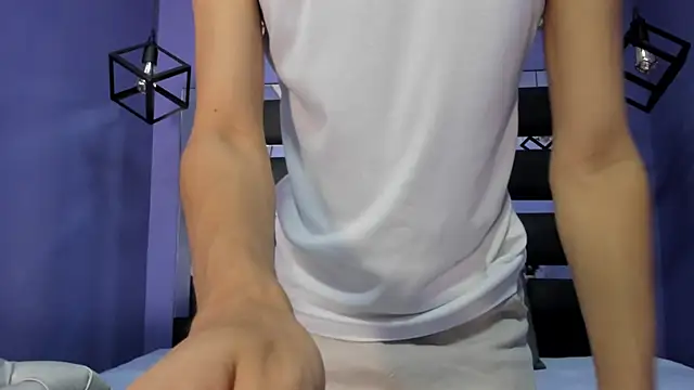 Snapshot of _ArchieBlu_ chatting on March 26, 2026, 3:05 am ArchieBlu online show from March 26, 2026, 3:05 am