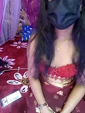 Snapshot of Lena_mahiyaa chatting on April 14, 2026, 12:43 pm Lena mahiyaa online show from April 14, 2026, 12:43 pm