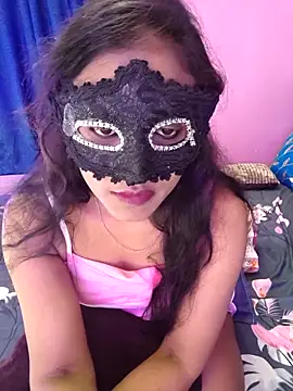 Snapshot of Lena_mahiyaa chatting on April 1, 2026, 9:32 am Lena mahiyaa online show from April 1, 2026, 9:32 am