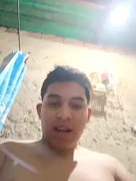 Snapshot of alee28728 chatting on April 14, 2026, 7:24 am alee28728 online show from April 14, 2026, 7:24 am