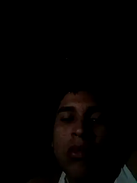 Snapshot of alee28728 chatting on April 3, 2026, 9:05 am alee28728 online show from April 3, 2026, 9:05 am