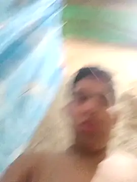 Snapshot of alee28728 chatting on April 3, 2026, 9:10 pm alee28728 online show from April 3, 2026, 9:10 pm