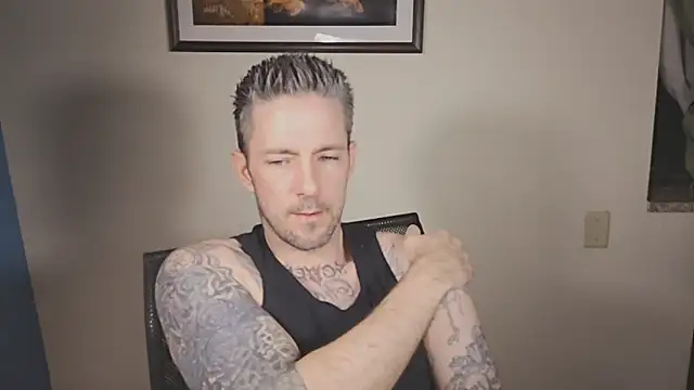 SkylarrGrey online show from April 10, 2026, 6:31 am