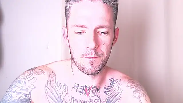 SkylarrGrey online show from March 22, 2026, 7:32 am