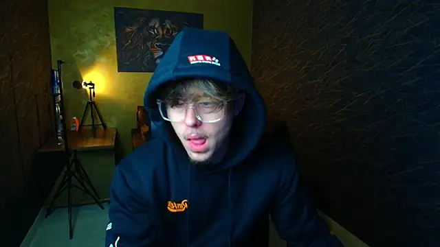 BodhiHayes online show from April 3, 2026, 4:19 am