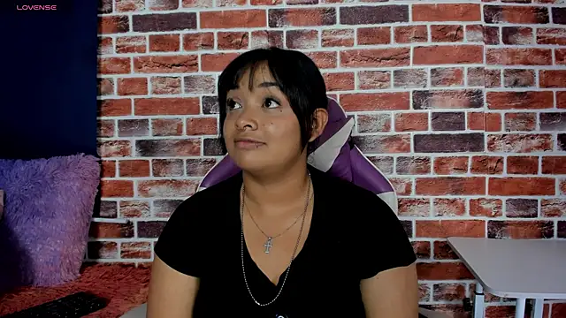 Snapshot of SofiiaCutee chatting on May 6, 2026, 2:26 am SofiiaCutee online show from May 6, 2026, 2:26 am