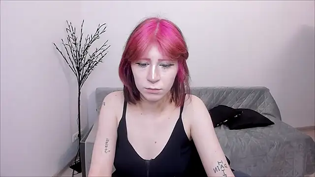 Snapshot of Frau_Emma chatting on May 10, 2026, 7:23 am Frau Emma online show from May 10, 2026, 7:23 am