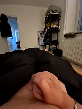 lolo0105 online show from April 9, 2026, 5:42 am