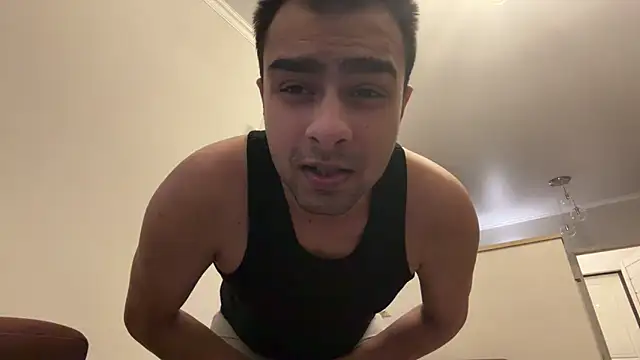 Snapshot of Daniel_ice chatting on April 10, 2026, 5:42 pm Daniel ice online show from April 10, 2026, 5:42 pm