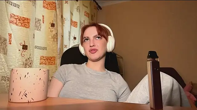 alisaonlyforu online show from April 4, 2026, 2:56 pm