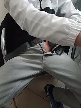 Skinboy06 online show from March 26, 2026, 10:02 am