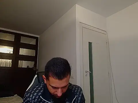 BryceReign online show from May 23, 2026, 4:33 am