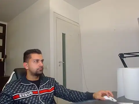 Snapshot of BryceReign chatting on April 10, 2026, 4:19 am BryceReign online show from April 10, 2026, 4:19 am