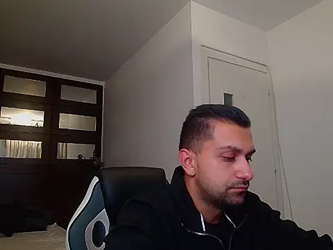 BryceReign online show from May 21, 2026, 4:21 am