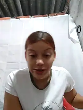 Snapshot of ESTRELLA-HOT- chatting on April 13, 2026, 12:42 pm ESTRELLA-HOT- online show from April 13, 2026, 12:42 pm