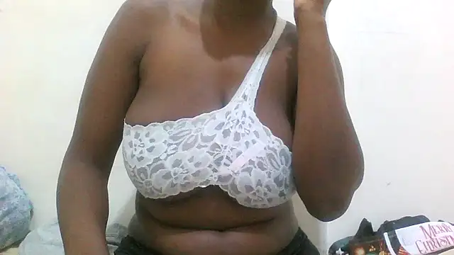 Snapshot of bongo9811 chatting on March 28, 2026, 4:13 am bongo9811 online show from March 28, 2026, 4:13 am