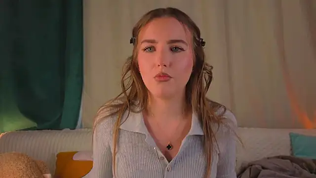 KarriDunman online show from April 17, 2026, 11:57 am