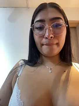 ami santos online show from March 27, 2026, 2:51 pm