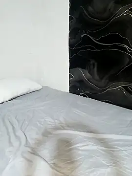 LaReina199991 online show from March 31, 2026, 5:48 pm